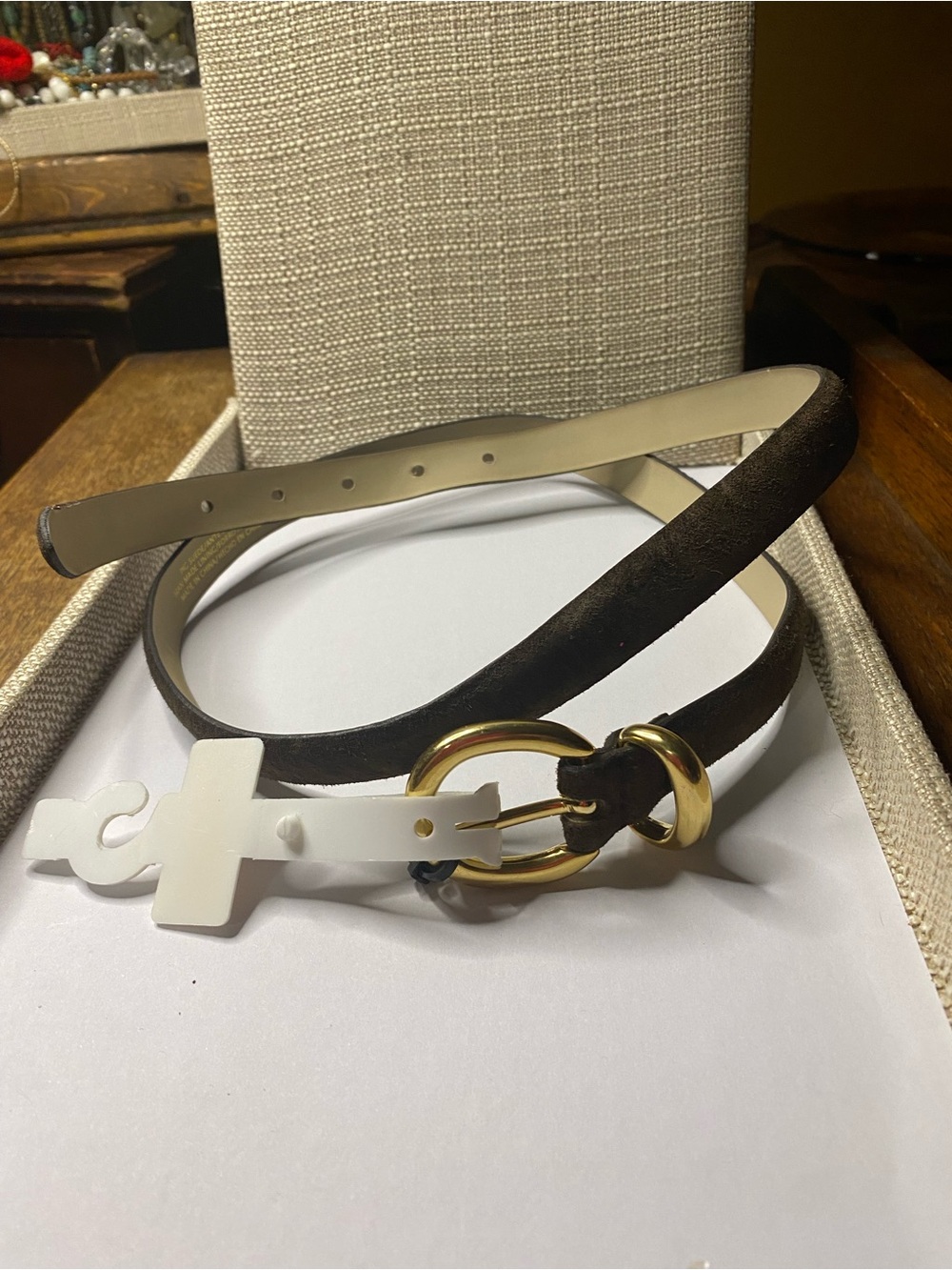 Suede brown belt vintage 40โ